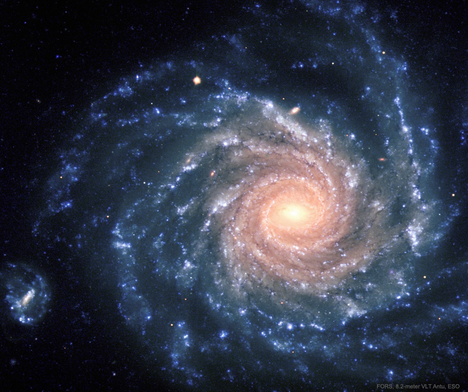 عکس خارق‌العاده ناسا از شکوه یک کهکشان مارپیچی 
