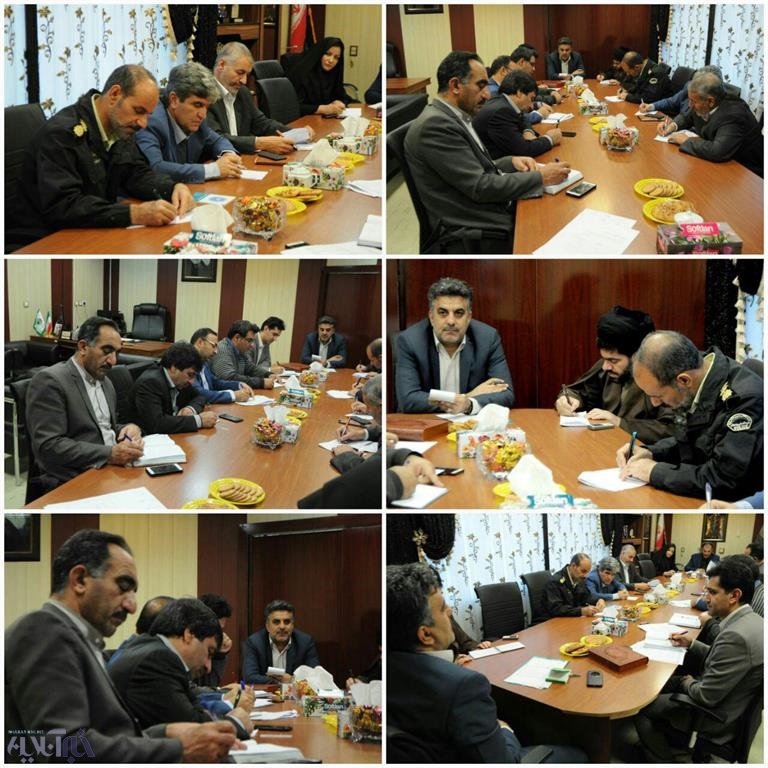 درختها خوابیده اند و زنگ سبز اسفند در راه است 