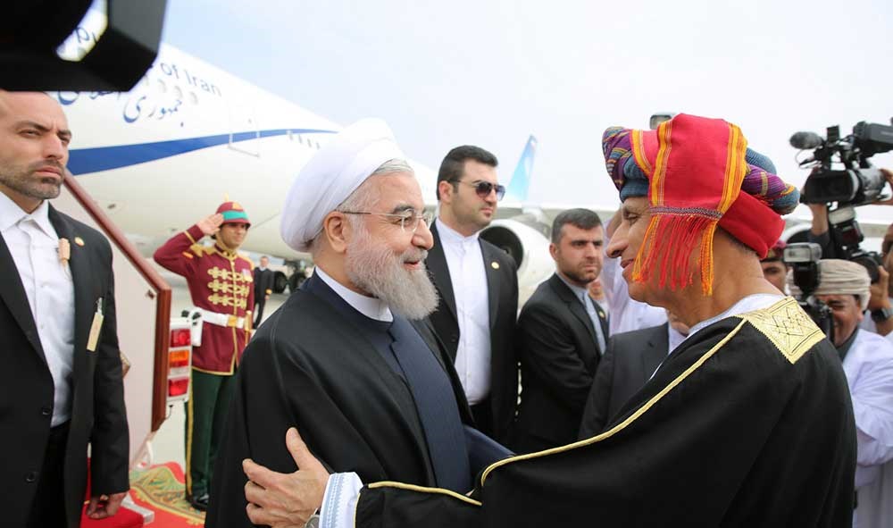 تصاویر | ورود رئیس جمهور به عمان