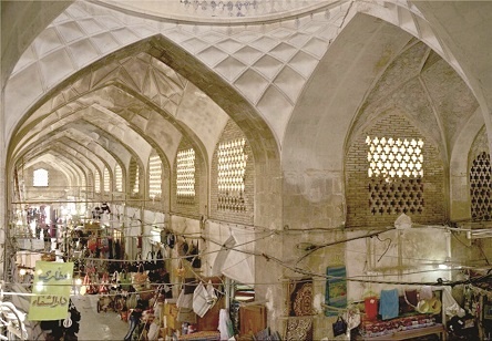 فرونشست زمین در   بازار  تاریخی قیصریه