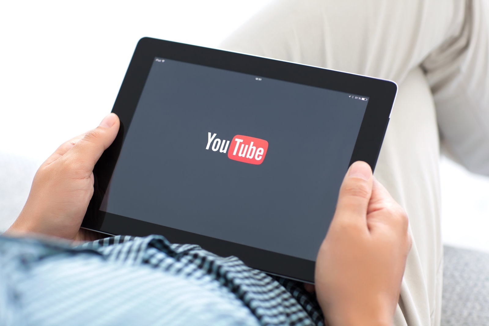 روزی چند میلیارد ساعت یوتیوب دیده می‌شود؟