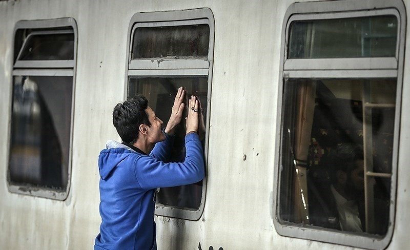 تصاویر | همراه با مسافران نوروزی در ایستگاه راه‌آهن تهران