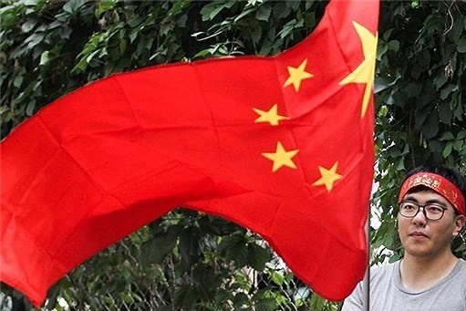 چینی‌ها با طبل در ورزشگاه آزادی