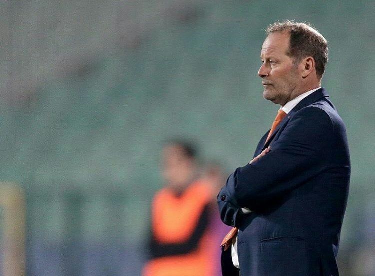 اخراج مردی که هلند را از جام جهانی به شدت دور کرده است