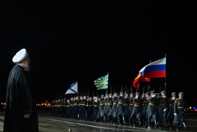 تصاویر | آیین بدرقه رییس‌جمهور کشورمان در فرودگاه مسکو