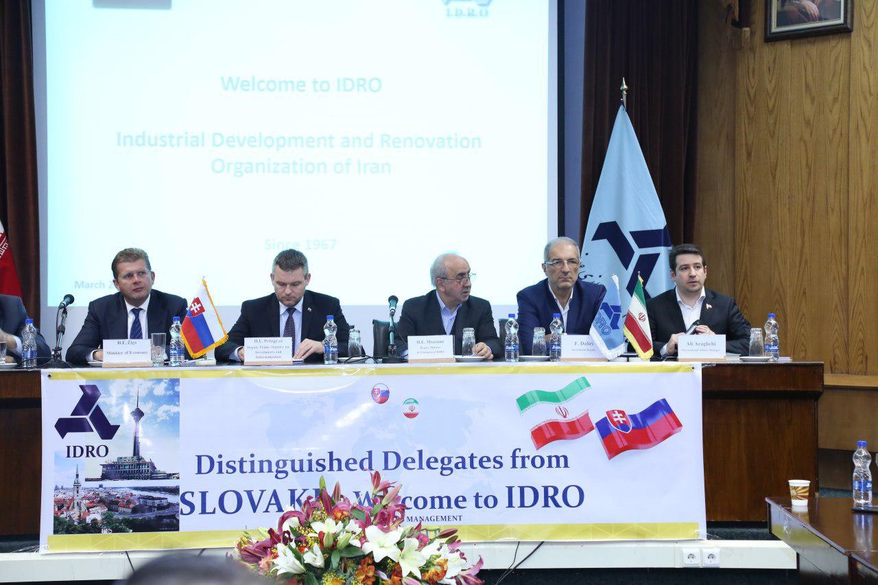  آمادگی سه بانک اروپایی برای همکاری با ایران
