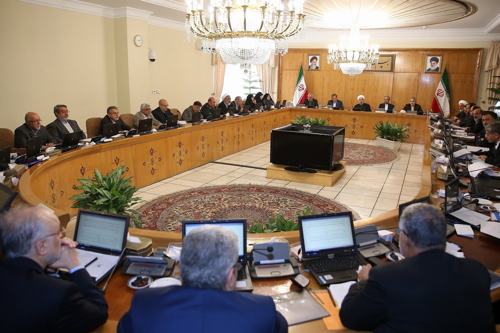 حضور پرقدرت دولت‌ در میدان جنگ فرهنگی و اقتصادی