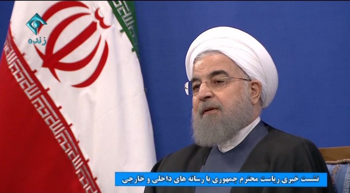 روحانی: بزرگ‌ترین خیانت به مردم ارائه اطلاعات و آمار دروغ است/مفتخرم که جامعه کمتر امنیتی شده‌است/۱/