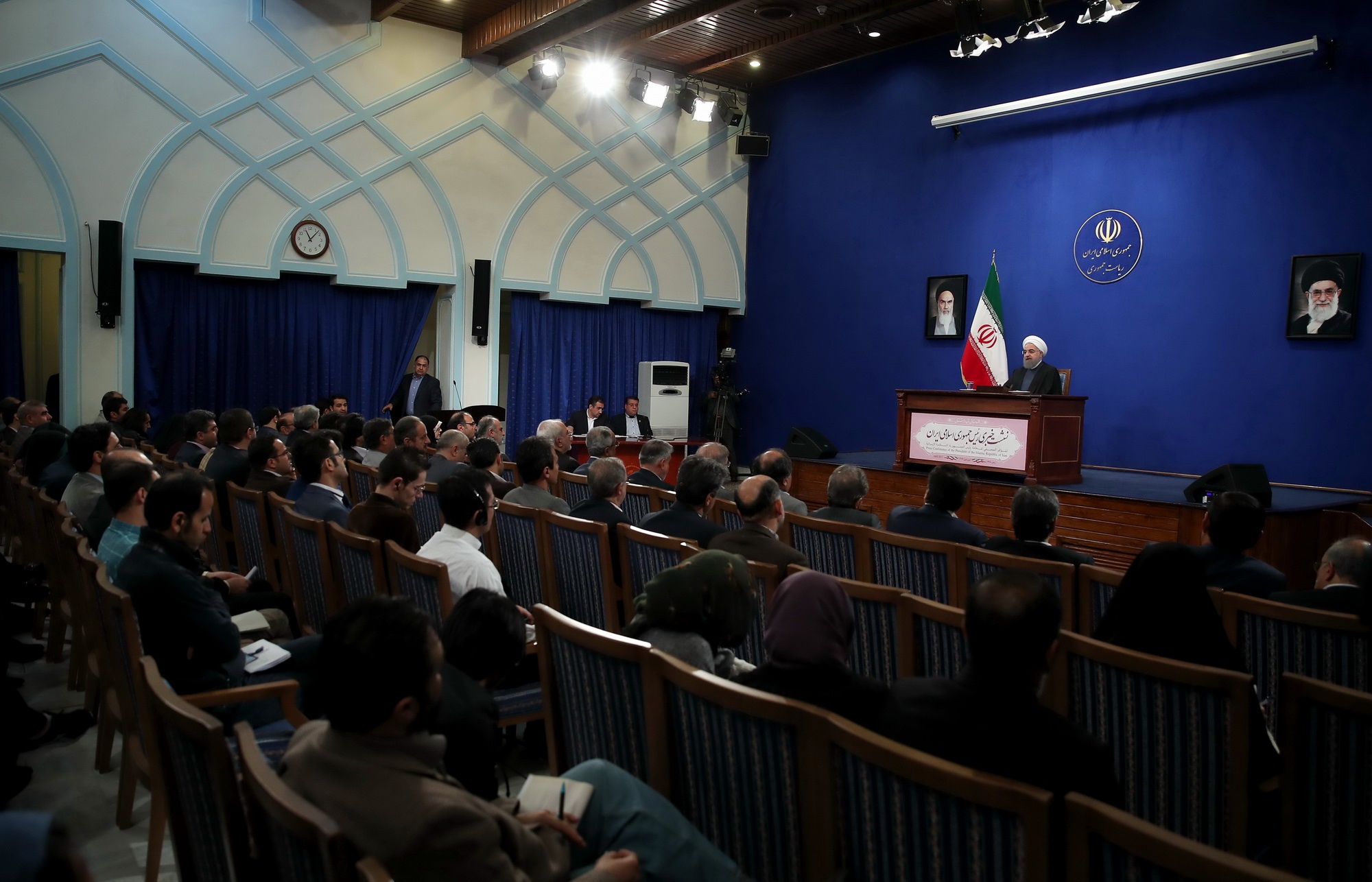 روحانی: آن‌که می‎خواست یک‌شبه مشکلات را حل‌کند، من نبودم 