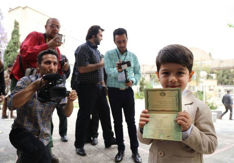 عکس | عرشیا ۵ ساله از تهران، داوطلب ریاست‌جمهوری