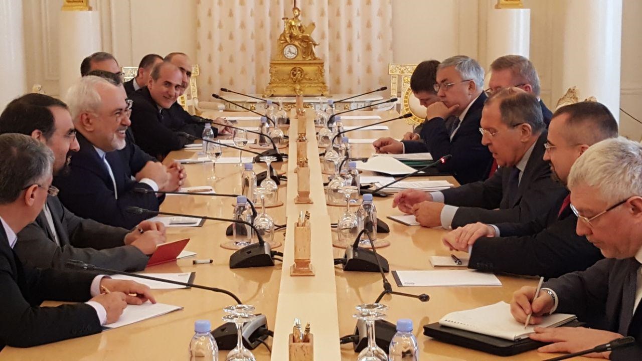 عکس | دیدار وزرای خارجه ایران و روسیه در مسکو