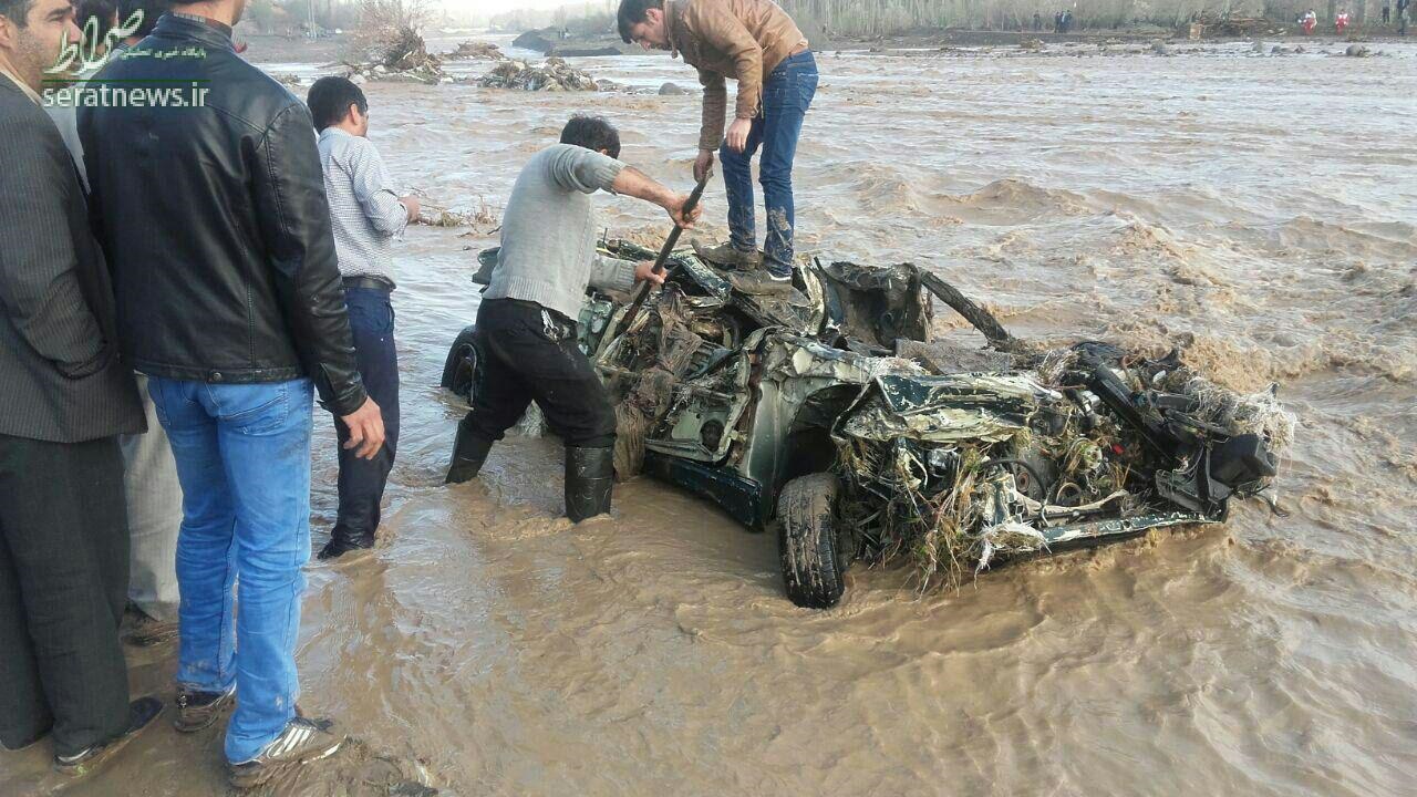 مفقود شدن ۲۰ نفر در روستای چنار عجب شیر براثر سیل/ جسد ۶ نفر پیدا شد