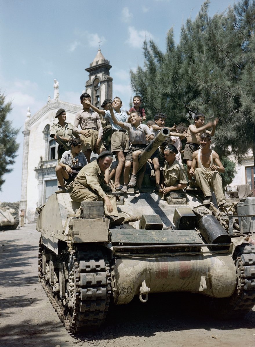 تصاویر | تصاویر رنگی از جنگ جهانی دوم