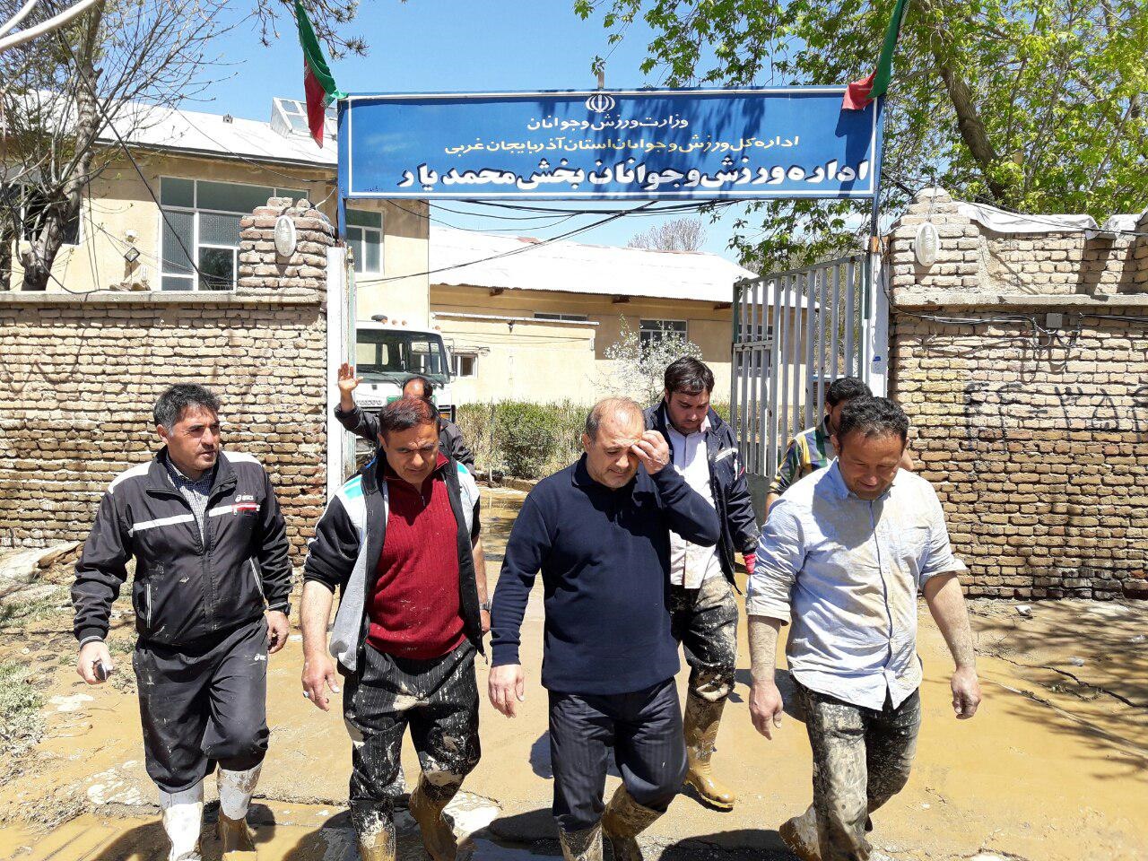 برخلاف ادعاهای دلواپسان: تلاش مدیر دولت روحانی برای کمک به سیل‌زدگان