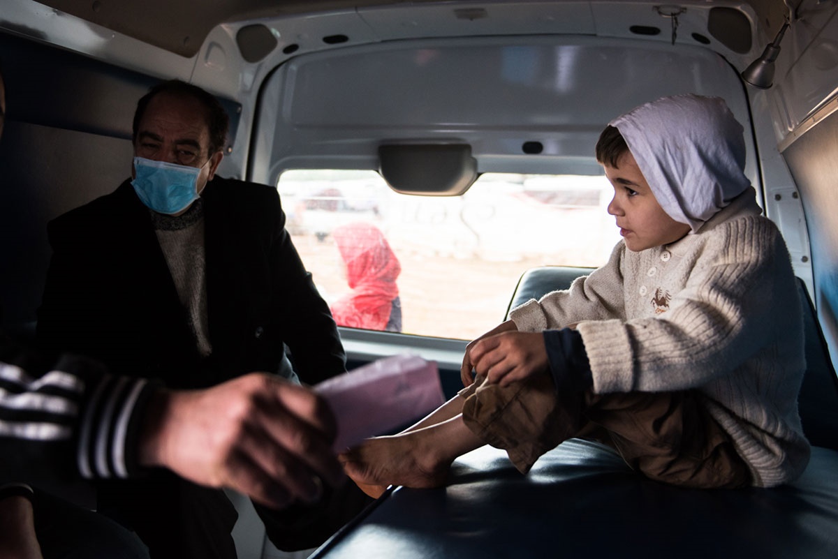 تصاویر | کمک لبنانی‌ها برای رفع مشکلات درمانی پناهجویان سوری‎