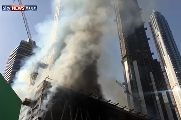 فیلم | مهار آتش‌سوزی گسترده در آسمانخرانش بزرگ دبی