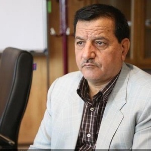 مردم و مسئولان در مسیر تحقق شعار ملی سال حرکت کنند
