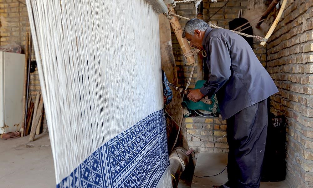 تصاویر | هنر زیلو بافی در میبد یزد