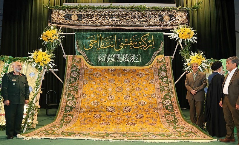 تصاویر | رونمایی از درهای حرمین عسکرین و فرش ایوان طلا