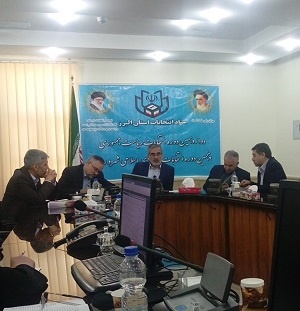 بازدید استاندار البرز از کمیته بازرسی انتخابات و ستاد انتخابات استان