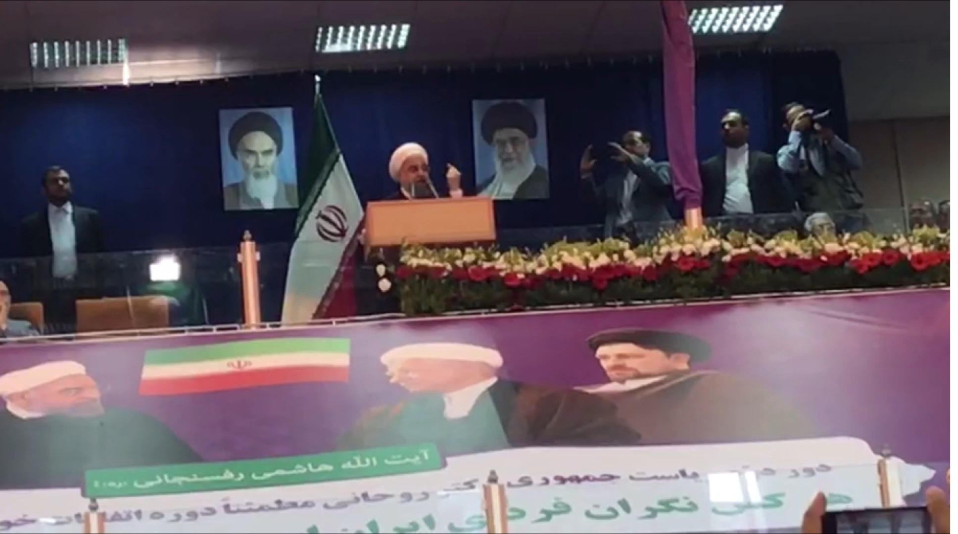 فیلم | روحانی: با اتوبوس مردم را جمع نکنید، در پادگان‌ها به مردم ناهار چرب ندهید!
