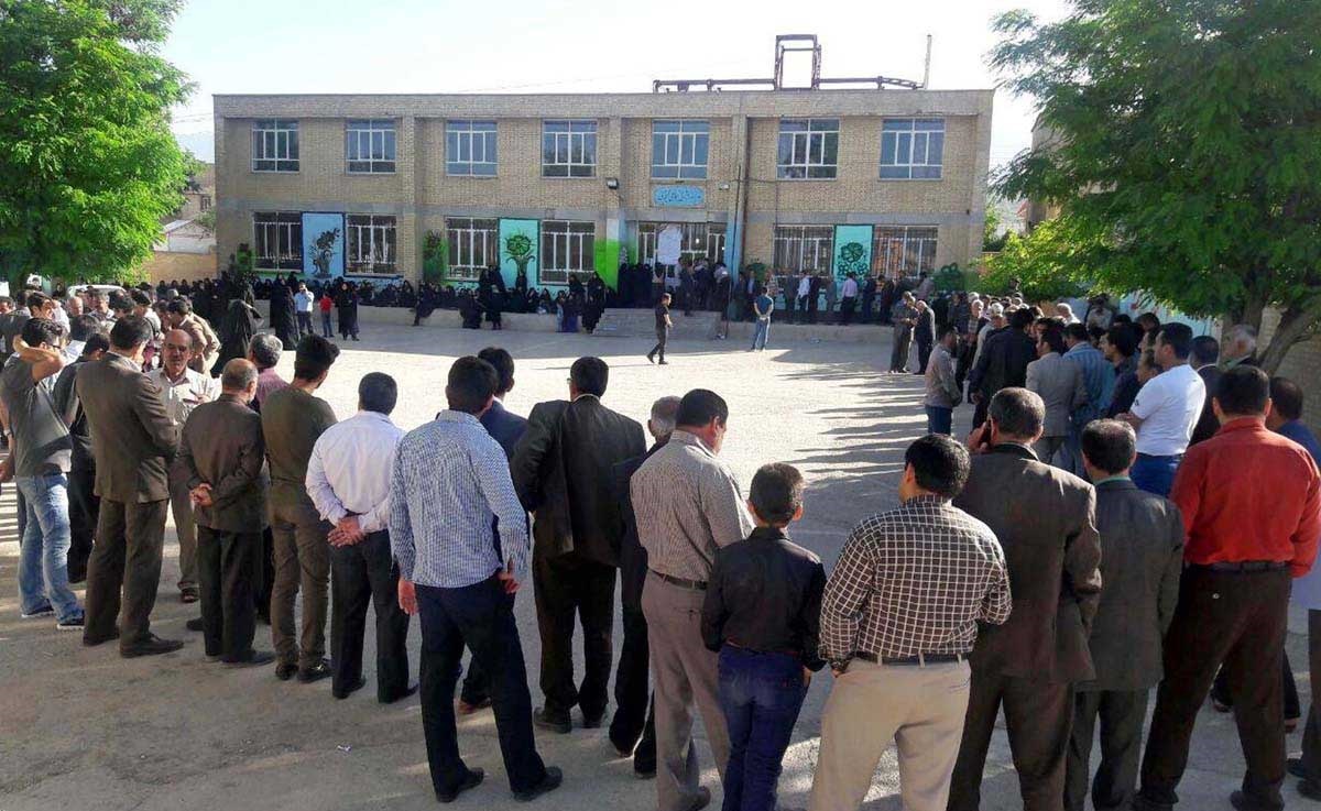 تصاویر | از ارومیه تا کرمان؛ حضور کم‌نظیر مردم در انتخابات