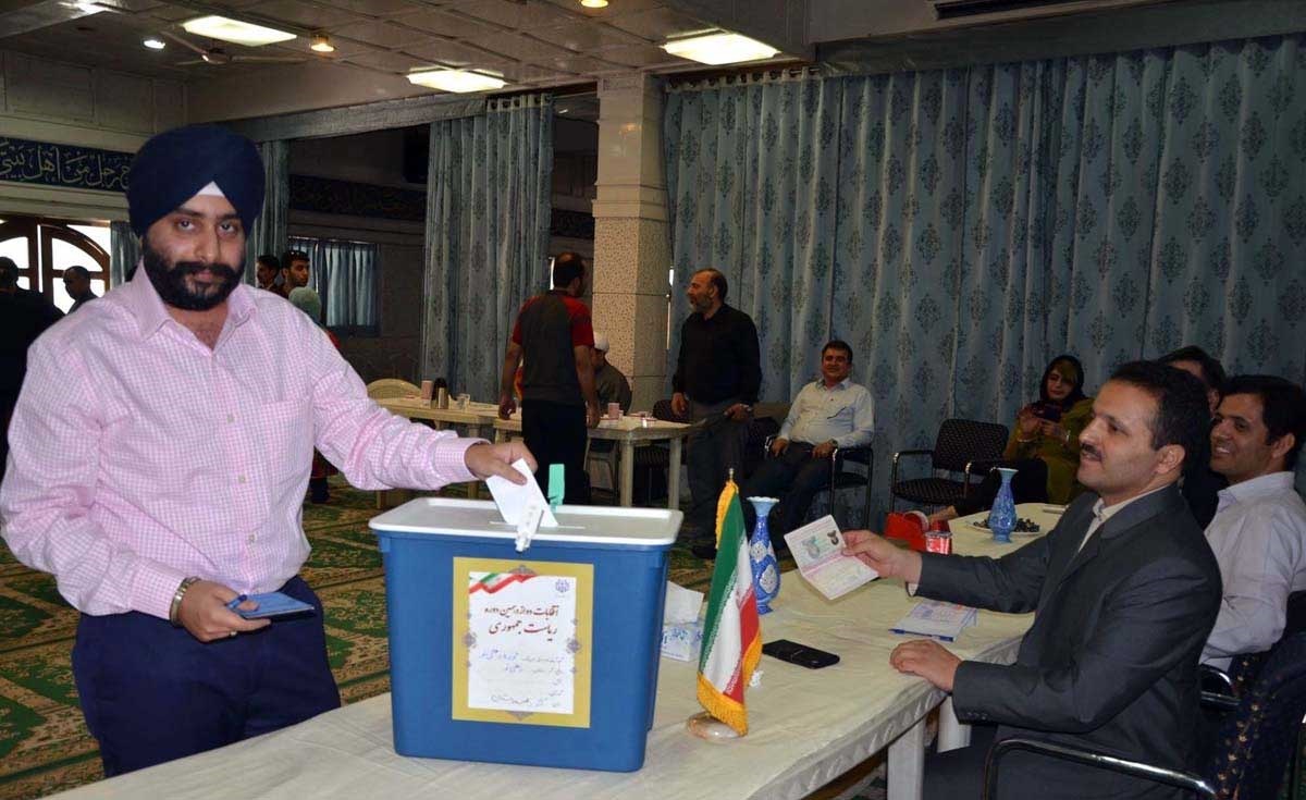 تصاویر | حضور ایرانیان مقیم ترکیه، پاکستان و هند در انتخابات ریاست‌جمهوری