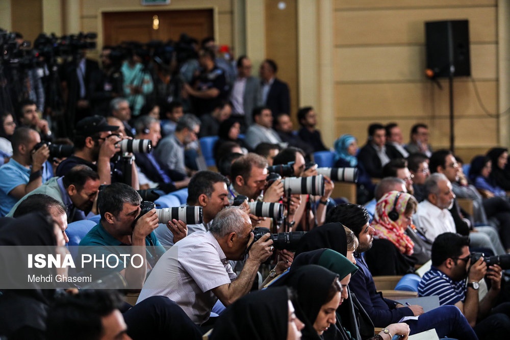 تصاویر | حاشیه‌ اولین نشست خبری رئیس‌جمهور پس از انتخابات ۲۹ اردیبهشت