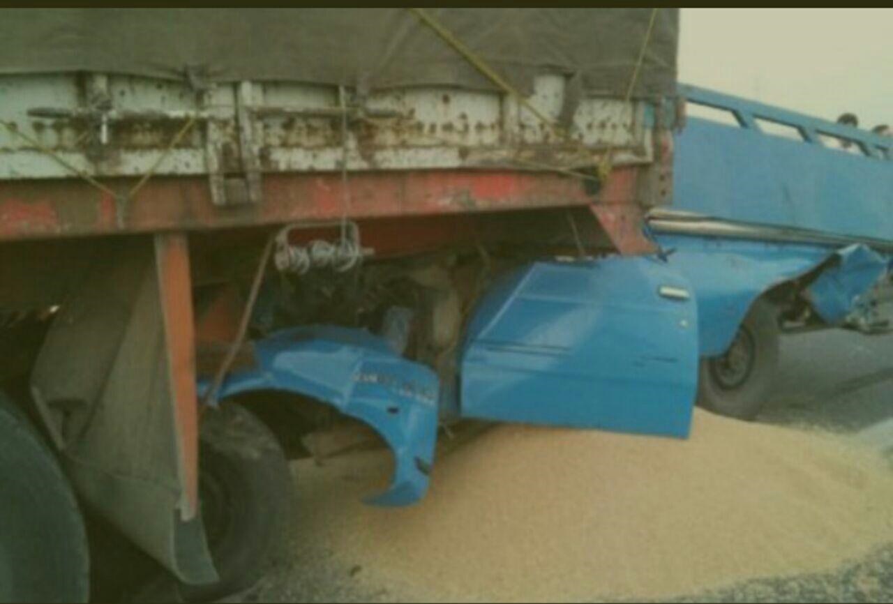 راننده نیسان در برخورد با تریلر در جاده پلدختر – خرم آباد کشته شد