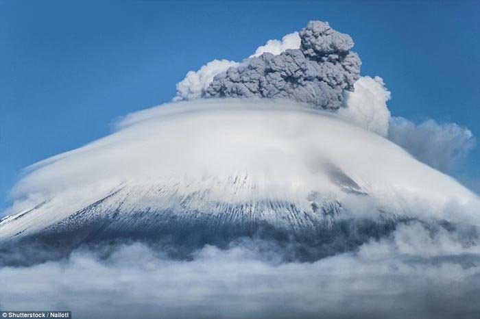 تصاویر | مسحورکننده و قدرتمند؛ فوران آتشفشان‌ها