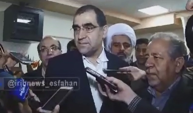 فیلم | وزیر بهداشت به خبرنگار صداوسیما: نکنید این کارها را؛ این تریبون بیت‌المال است