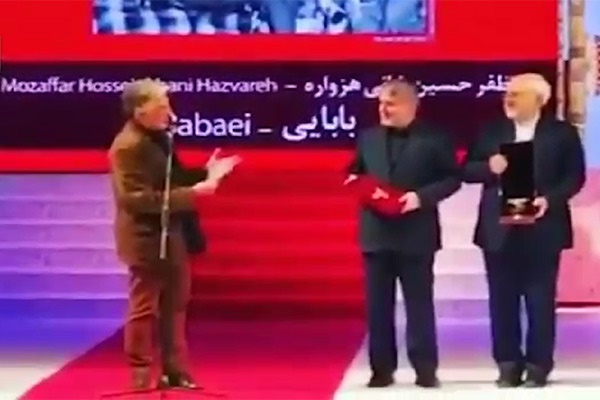 فیلم | رضا کیانیان: «دکتر ظریف قهرمان ملی ماست؛ کسی که غرور ملی ما را ترمیم کرد»