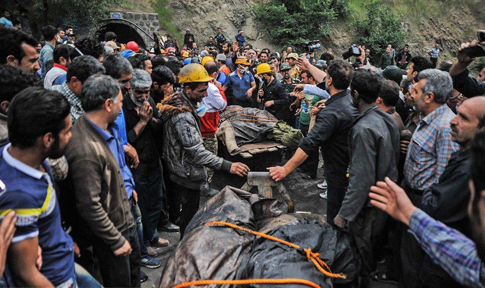 خروج جسد ۷ معدنچی دیگر از تونل یورت/ افزایش قربانیان به ۴۲ نفر/ تکذیب بازداشت معترضان به روحانی