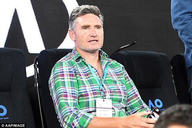 هیوز: عربستان نباید وارد خاک استرالیا شود!