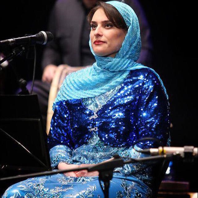 خانم خواننده کرد: یادمان باشد بیشترین کشته‌های جنگ با داعش، کرد هستند