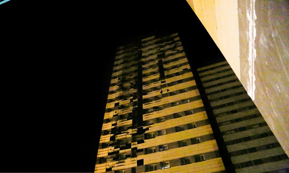 تصاویر | مهار آتش در برج ۲۲ طبقه در غرب تهران