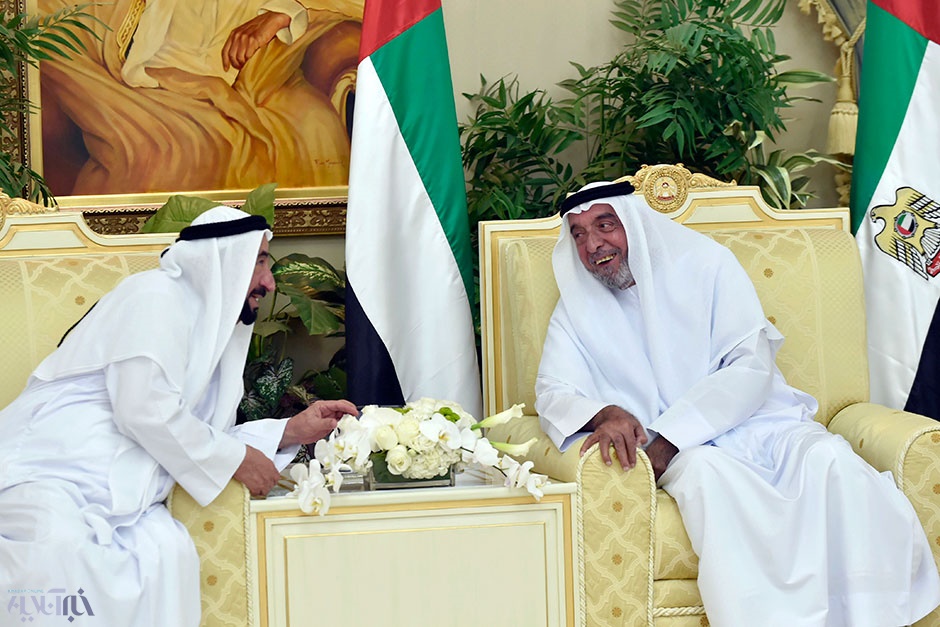 عکس | حاکم امارات ۳ سال پس از سکته در رسانه‌ها ظاهر شد