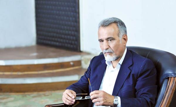 احمد خُرم: ادغام‌ها عوام‌فریبی بود