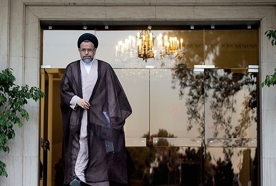 وزیر اطلاعات: نیازی به ارعاب و بگیر و ببند نیست/ پرونده توهین‌کنندگان به روحانی در میانه راه است