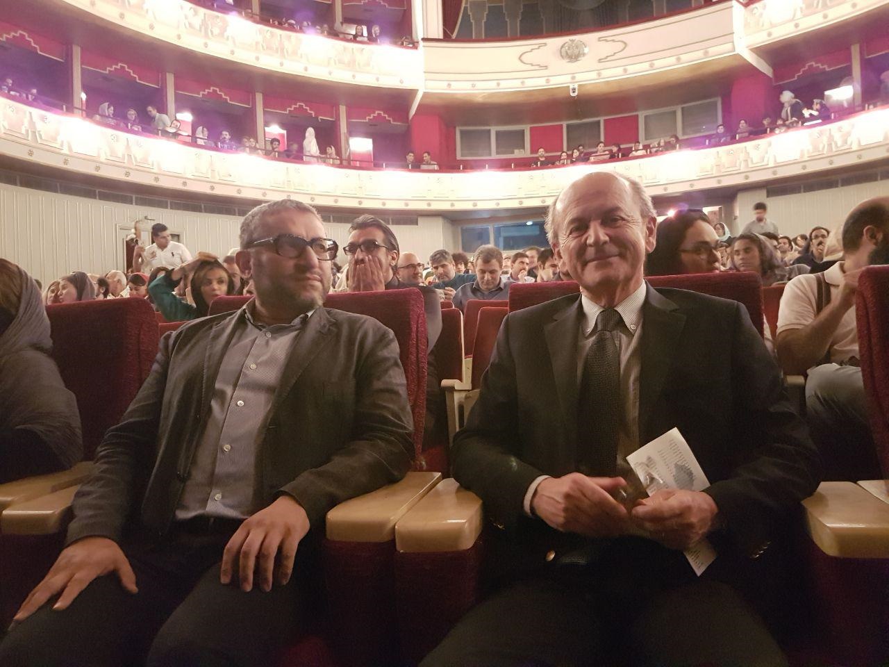 عکس | سفیر فرانسه در کنسرت گروه کر تهران
