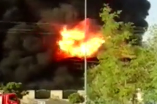 فیلم | آتش‌سوزی مهیب در شهرک شکوهیه قم