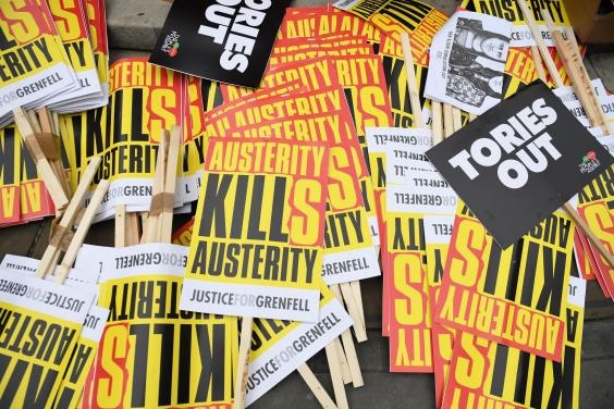 تصاویر | تظاهرات گسترده در لندن برای استعفای ترزا می 