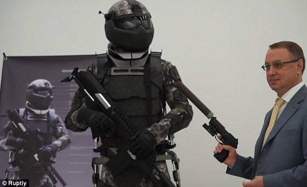 تصاویر لباس رباتیک سربازان روسیه در آینده نزدیک