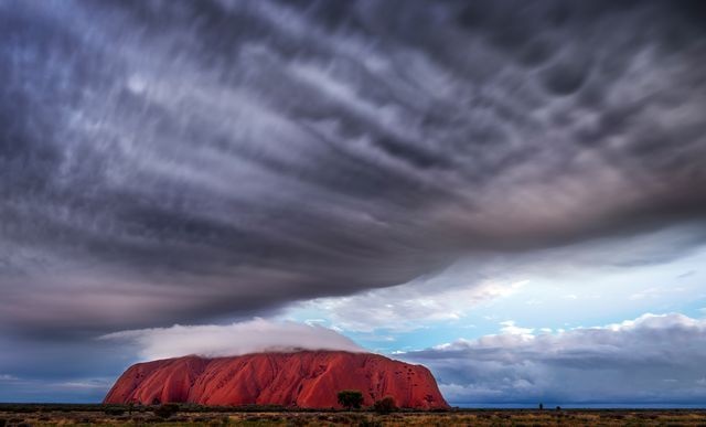 عکس | طوفان و صخره در عکس روز نشنال جئوگرافیک