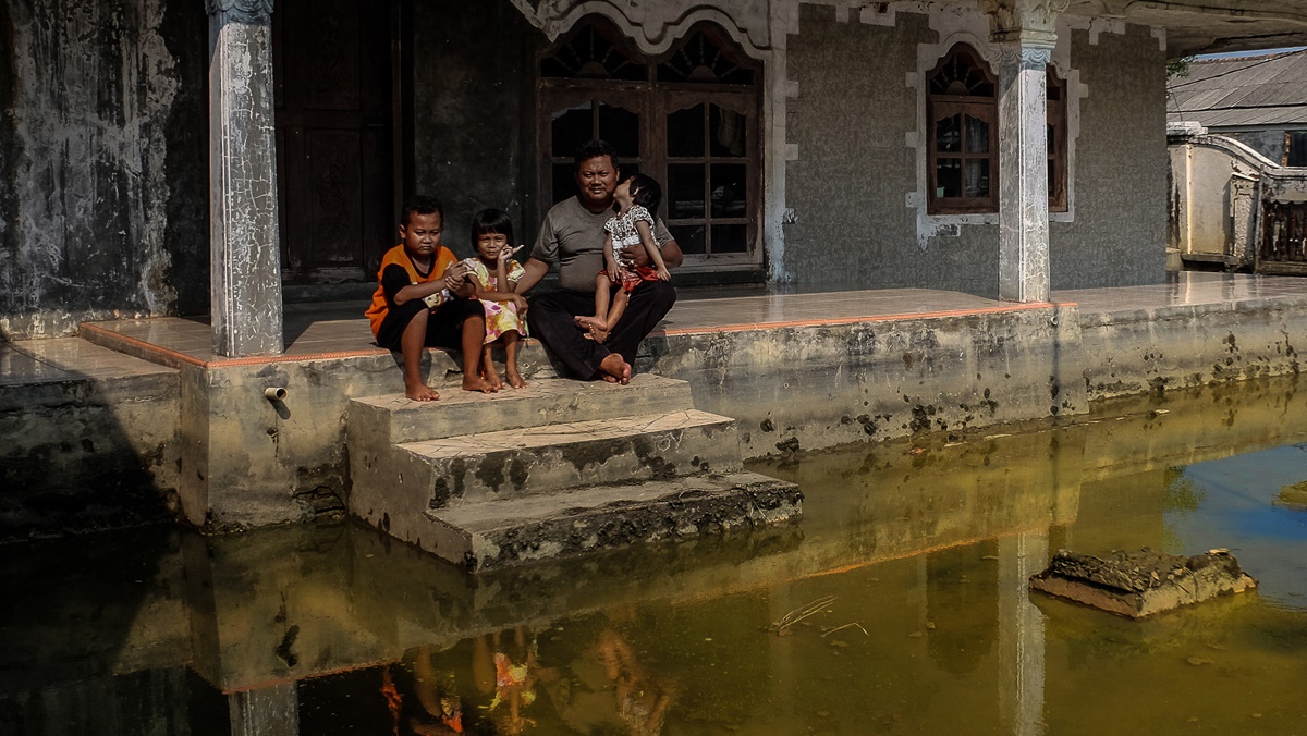 تصاویر | روستاهایی که به زودی در اندونزی غرق می‌شوند