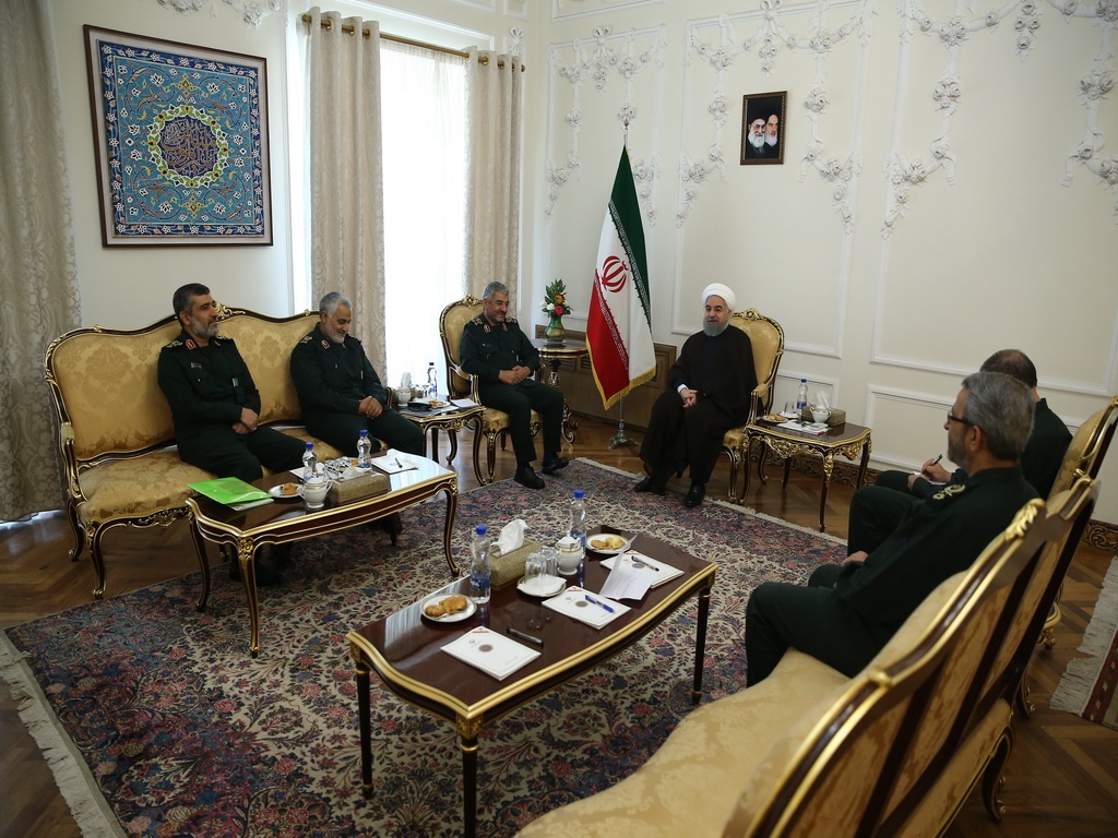 روحانی: تقویت توان ارتش و سپاه، امنیت ملی را تضمین می‌کند