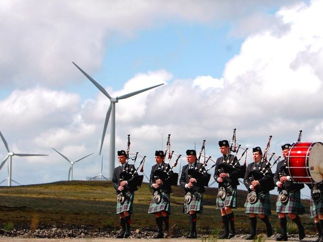 اسکاتلندی‌ها رکورد تولید برق از انرژی باد را شکستند/ انرژی پاک برای ۳ میلیون خانه
