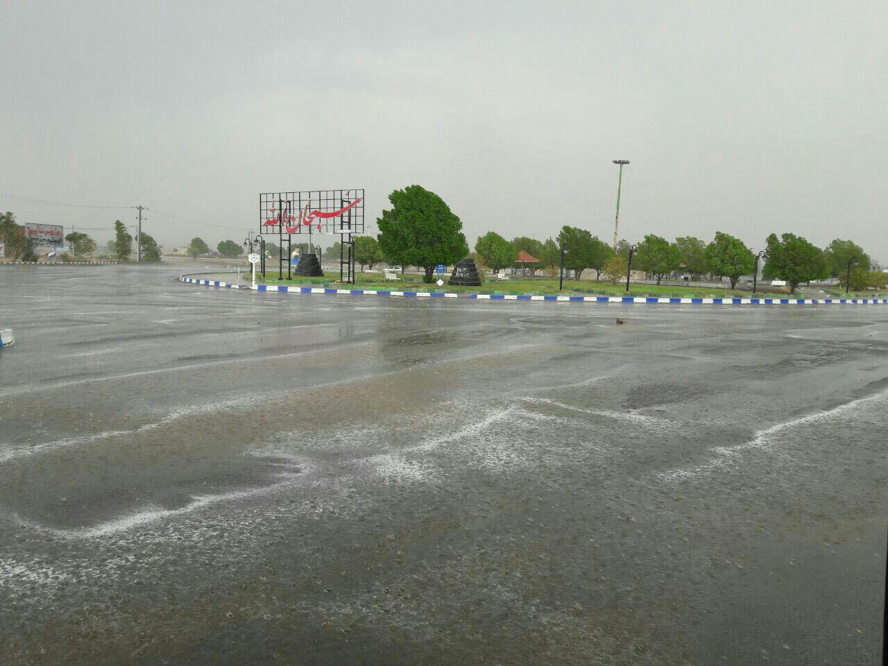 تصاویر | بارش باران و تگرگ تابستانی در جنوب کرمان