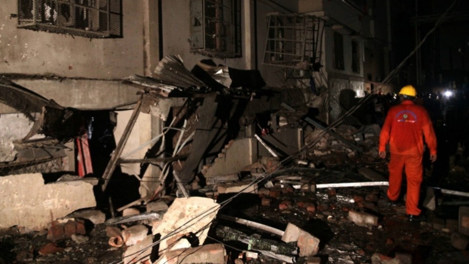 تصاویر | انفجار شدید در کارخانه تولید پوشاک در بنگلادش با ۱۰کشته و دست‌کم ۵۰ زخمی