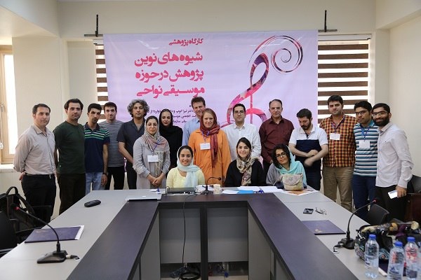 زن و شوهر آلمانی از موسیقی نواحی ایران گفتند  